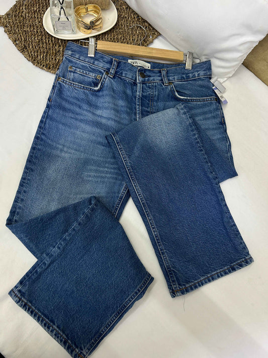 Jean azul clásico ZARA talla EUR 34 usado