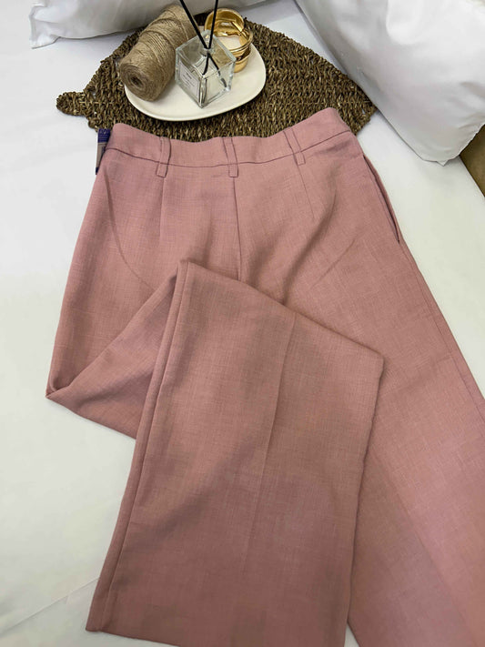 Pantalón de tela rosado mujer Stradivarius Talla 34 usado