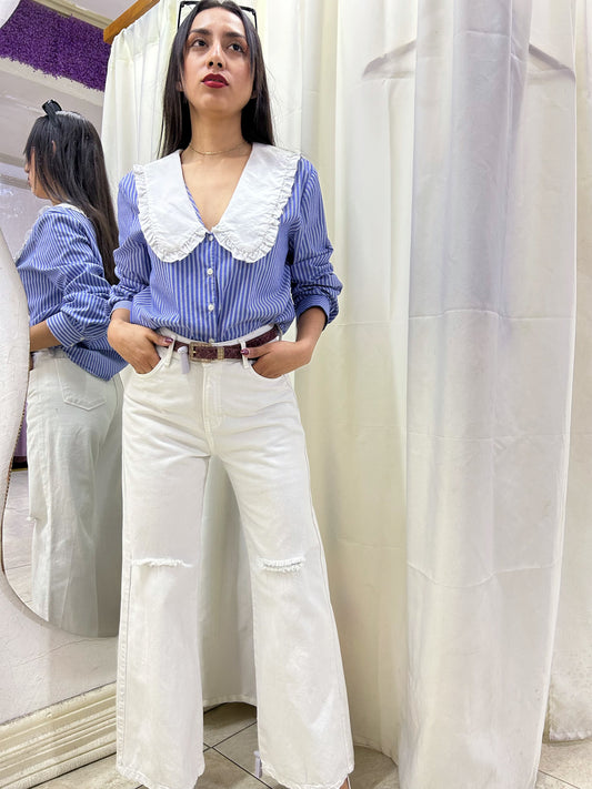 Outfit Clásico Moderno – Blusa MNG L + Pantalón Blanco + Cinturón