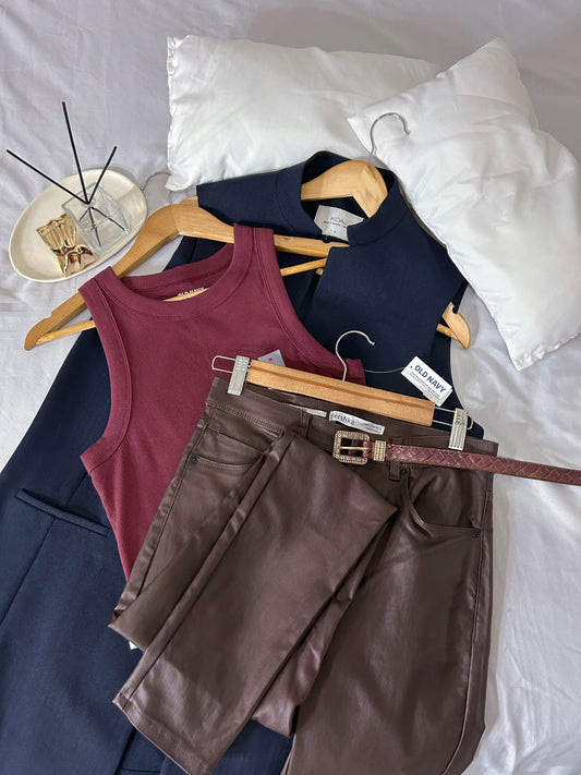Outfit Casual Chic – Chaleco KOAJ L + Bividi Old Navy M + Pantalón Bershka EUR 38