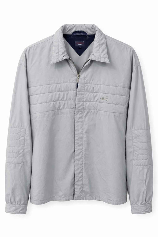 Chaqueta gris ligera Marca TOMMY JEANS Talla XXL Usado