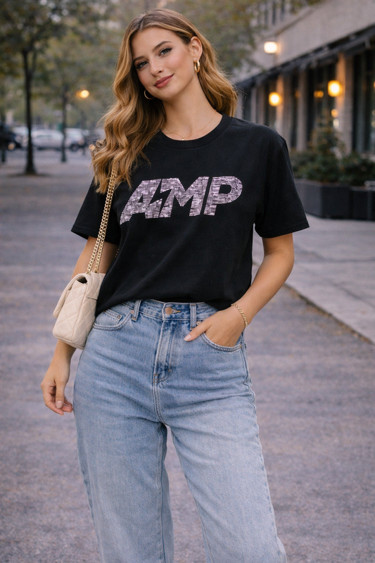 Camiseta negra gráfica AMP Talla M nueva