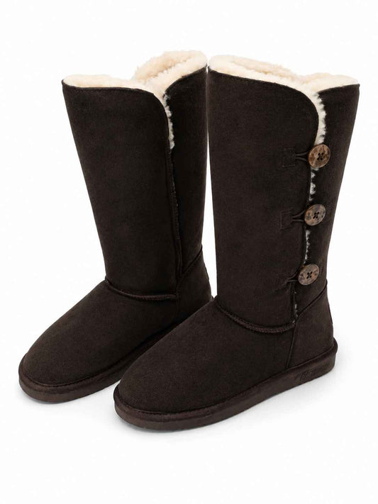Botas tipo UGG café forradas Marca BEARPAW Talla 7 Usado