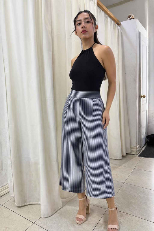 Pantalón culotte a rayas azul y blanco Talla S Olga Doumet usado