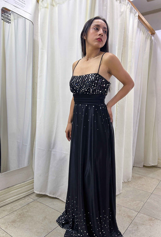 Vestido largo negro con pedrería Jump Apparel  talla 11/12 usado