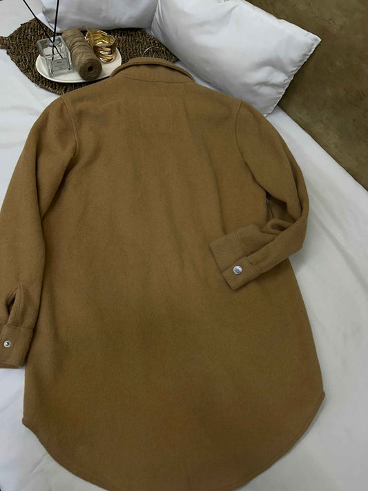 Sobrecamisa marrón tipo abrigo  Hollister Talla XS usado