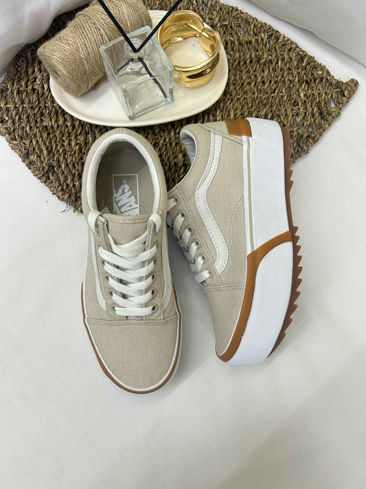 Zapatos beige con suela café VANS Talla EUR 35 nuevas, originales