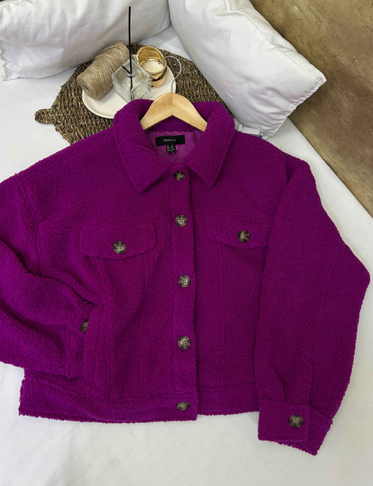 Chaqueta tipo sherpa Lila Forever 21 Talla 0X usada