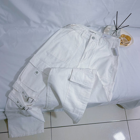 Pantalón Cargo Blanco Pull&Bear Denim Garments Talla EUR 32 Mujer (Nuevo, con leves manchas de prueba)