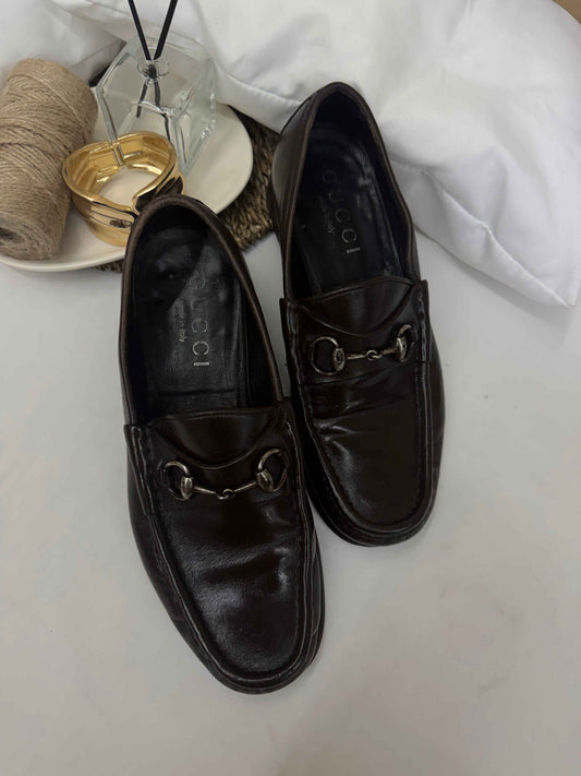 Mocasines de cuero café GUCCI originales Talla 7 ½ de Hombre Usado