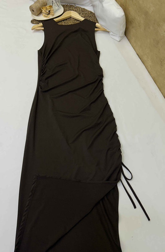Vestido midi chocolate oscuro drapeado Shein Talla M Usado