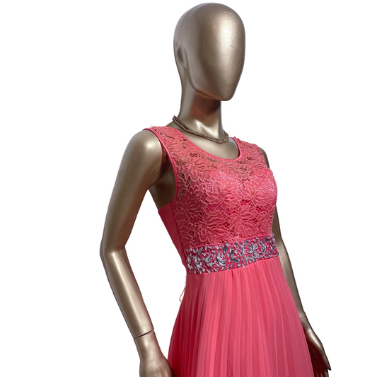 Vestido Largo Coral con Encaje y Pedrería Mujer Talla M Usado