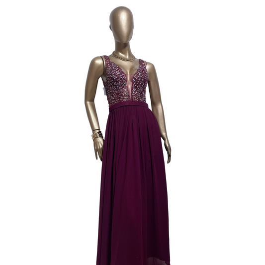 Vestido Largo Vino con Pedrería y Escote en V White Talla S Usado