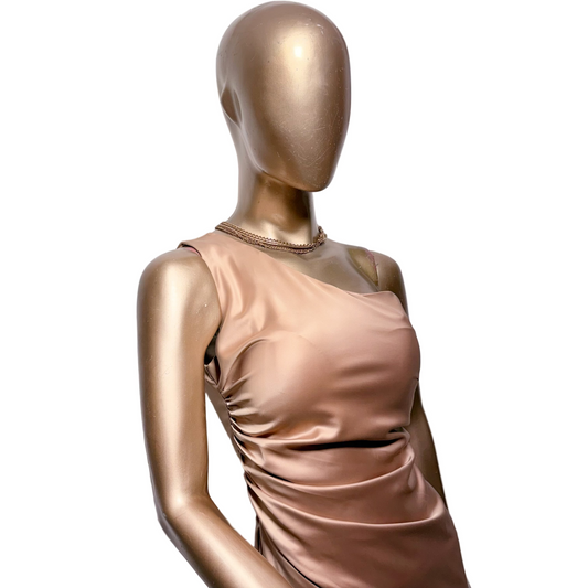 Vestido Maxi Satinado Champagne con Abertura Lateral Usado