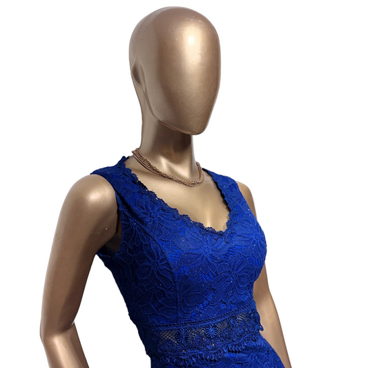 Vestido de Gala Azul con Brillos Corte Sirena By Encalada Verdugo Talla 8 Usado