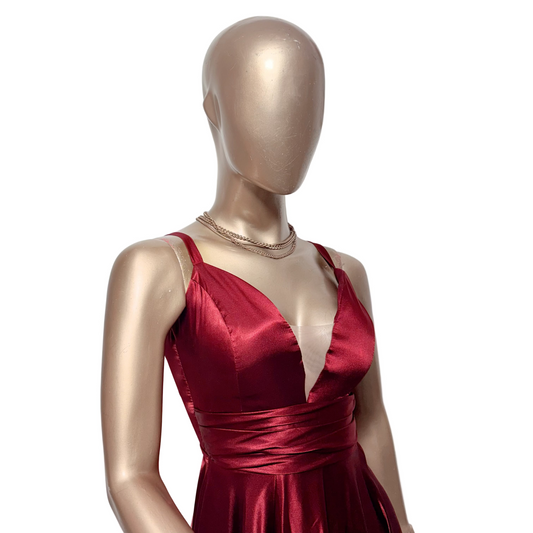 Vestido de Gala Vino Satinado Escote en V Bélgica Maria Talla M Usado