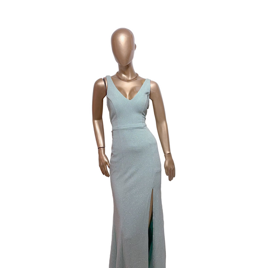 Vestido maxi celeste brillante escote en V Usado