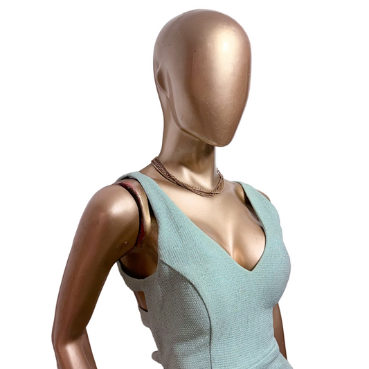 Vestido maxi celeste brillante escote en V Usado