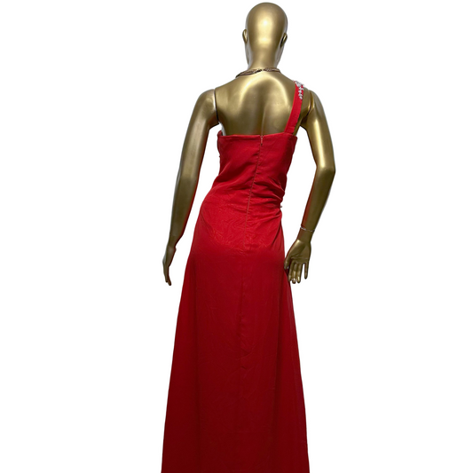 Vestido de gala rojo con drapeado lateral usado