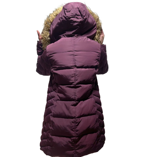 Abrigo acolchado Cole Haan vino con capucha de peluche Talla S usado