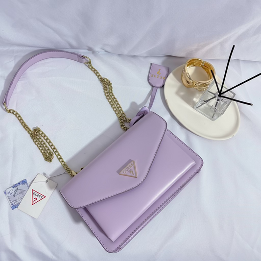 Cartera lavanda Guess Triple A Nueva con etiqueta