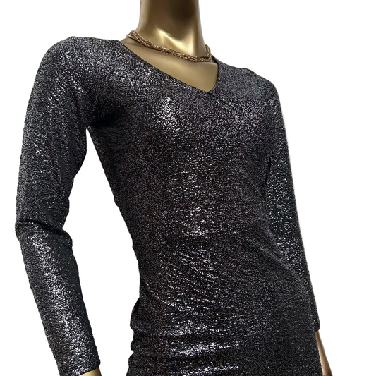 Vestido largo plateado marca Bekitas talla M usado