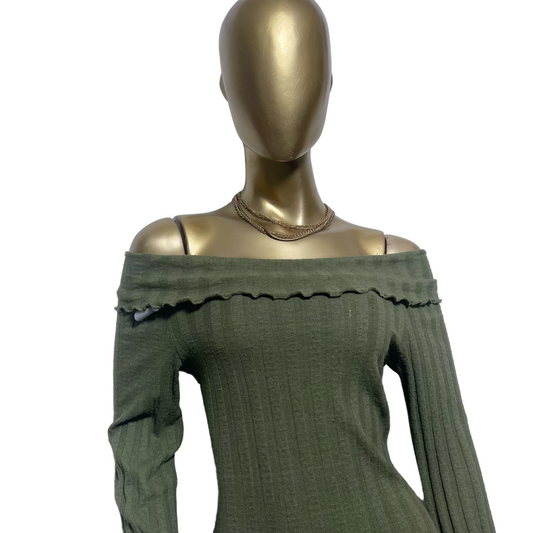 Vestido verde oliva marca PIECES talla M nuevo