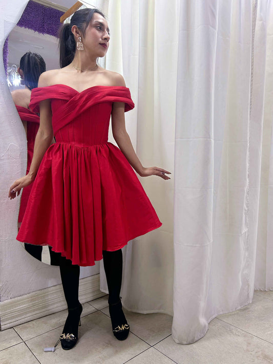 Vestido rojo off shoulder marca SHEIN talla S usado