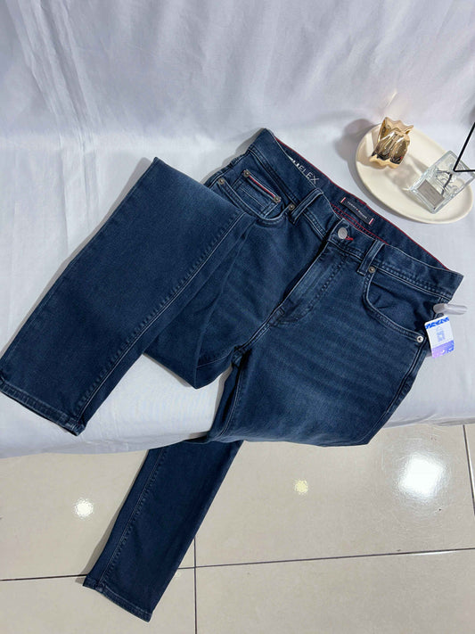 Jean azul oscuro Tommy Hilfiger talla 30/32 usado