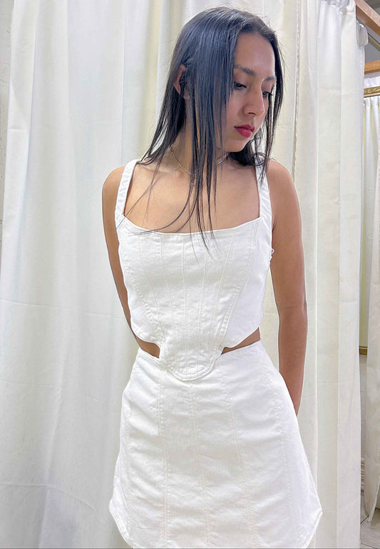 Vestido blanco con cortes laterales ZARA  Talla L usado