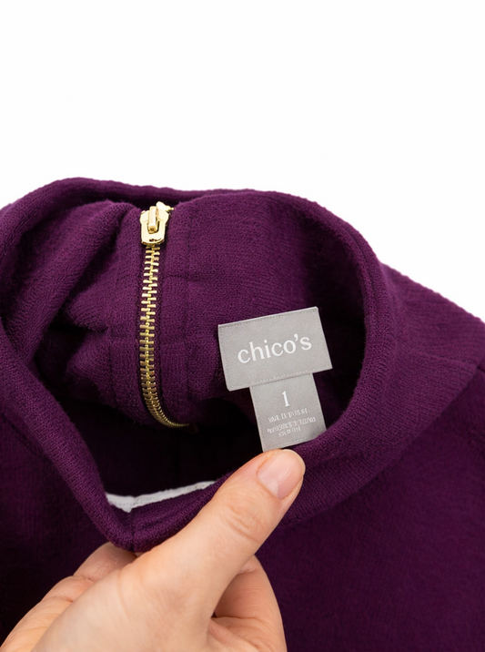 Blusa morada con cierre frontal Marca Chico’s Talla 1 Usado